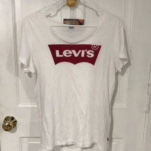 Cut Levi’s T-shirt